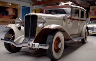 1931 Auburn 8-98 A on Jay Leno's Garage